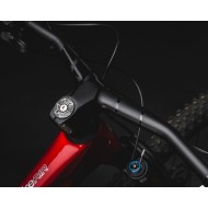 Crossfire_CarbonRed_Detail_7